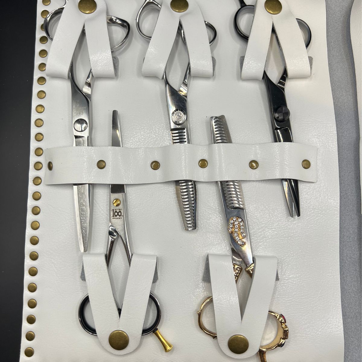 Premium White Leather Scissor Case - 5 Scissor Pocket - Japan Scissors
